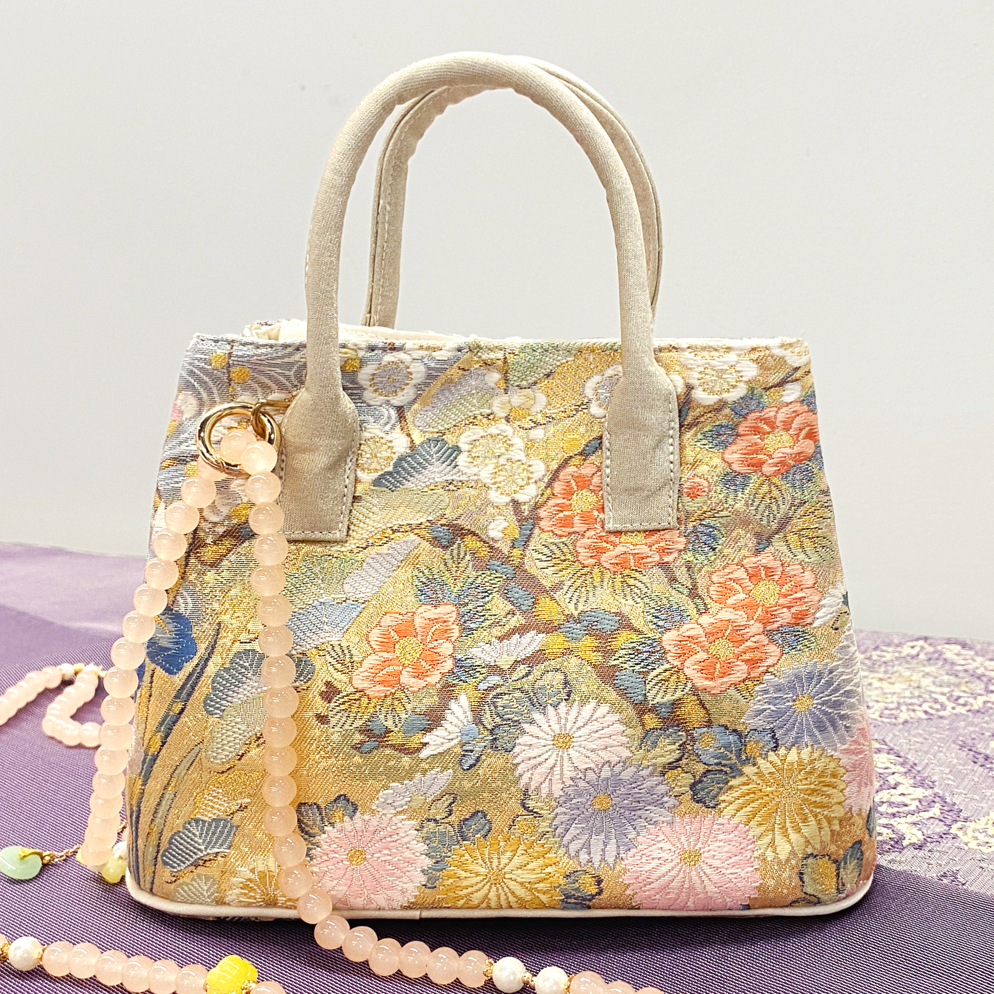 Tang Brocade bag (inside fabric silk)