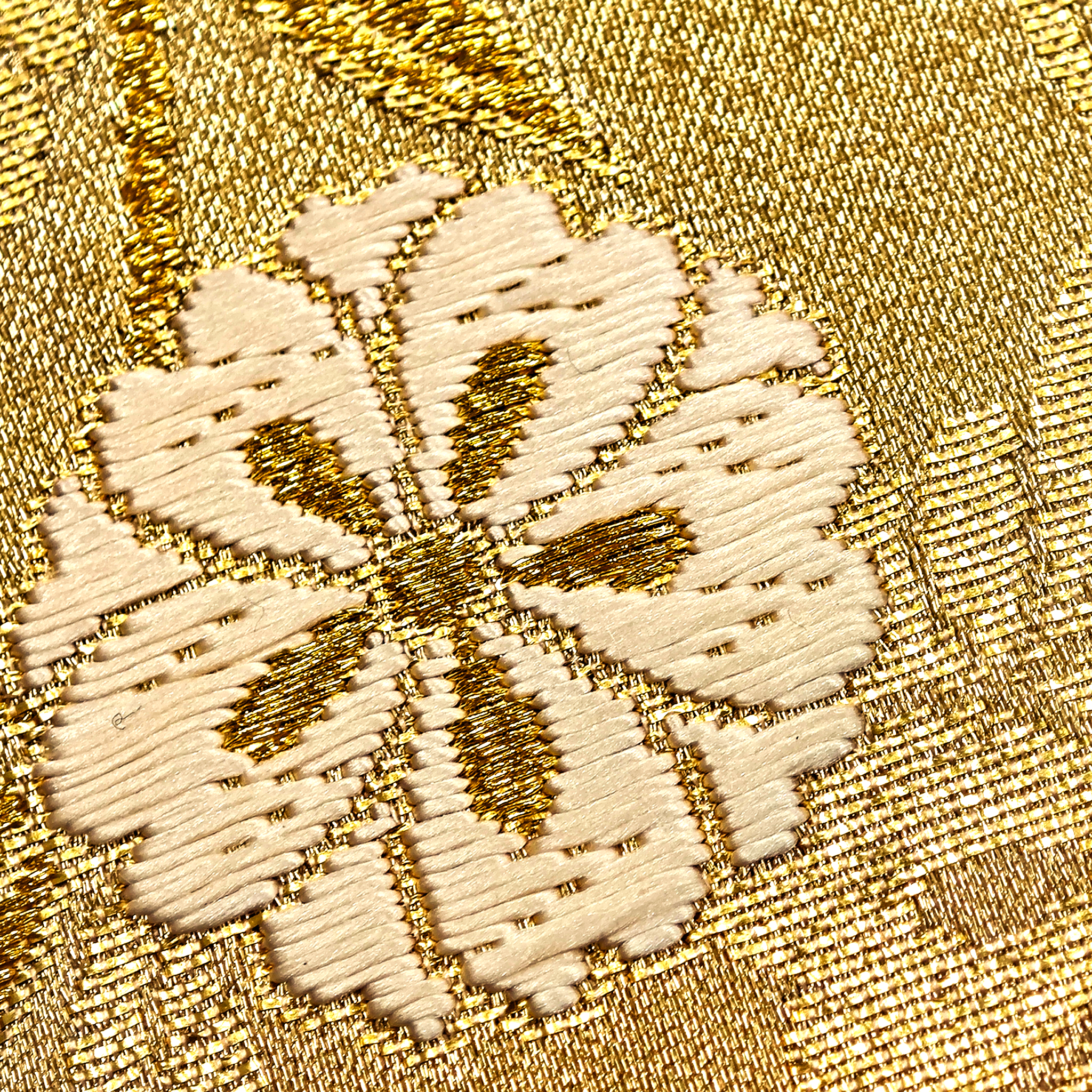 Tang Brocade Gamaguchi Clasp Pouch