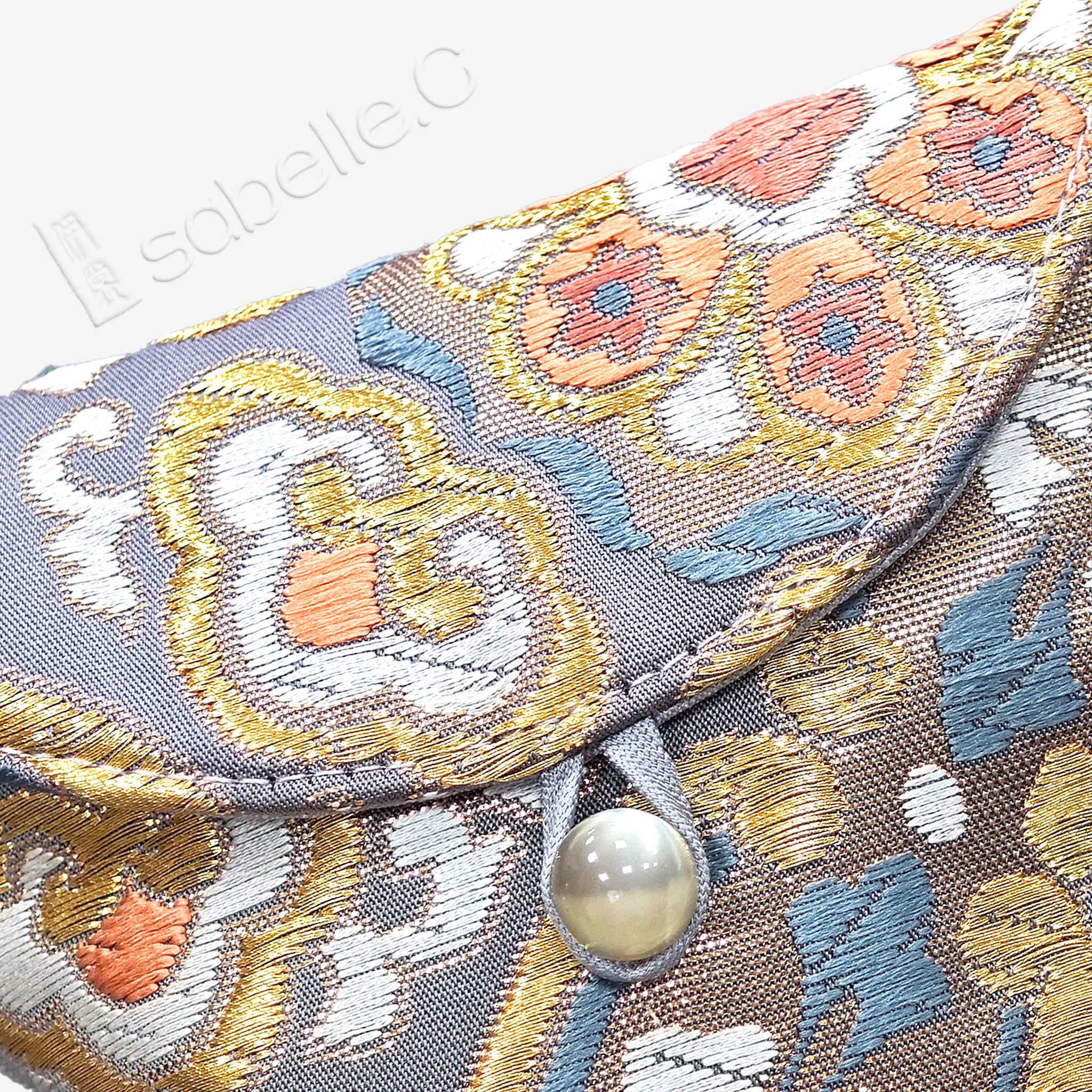 Lotus Tang Brocade Pouch -「鎏金寶相纏枝」唐錦斜挎包