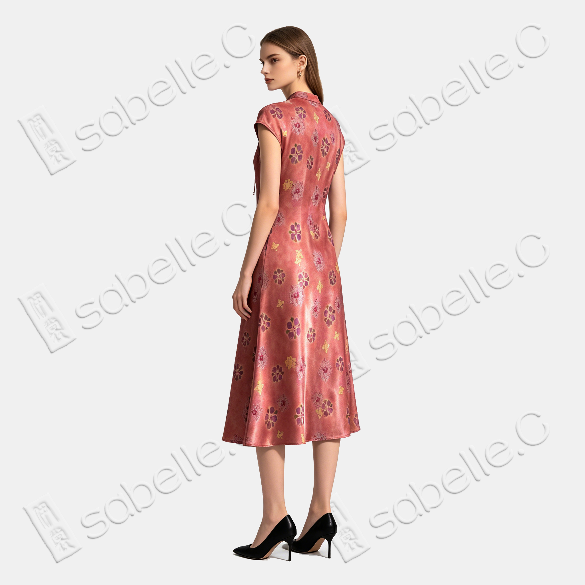 Crimson Sunset Clove Bloom Gambiered Canton Silk Qipao - 緋霞棠華香雲紗旗袍