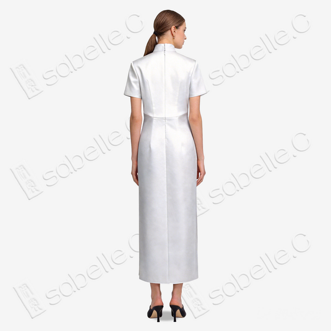 Snow White Blue Iris Hand-Painted Heavyweight Silk Qipao - 「素雪鳶藍」重磅真絲手繪旗袍