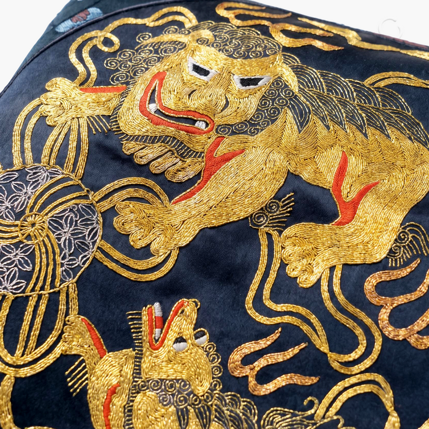 Gilded Embroidery Antique Silk Slip Dress - 「祥獅綉球」手工盤金繡古董真絲拼接長裙