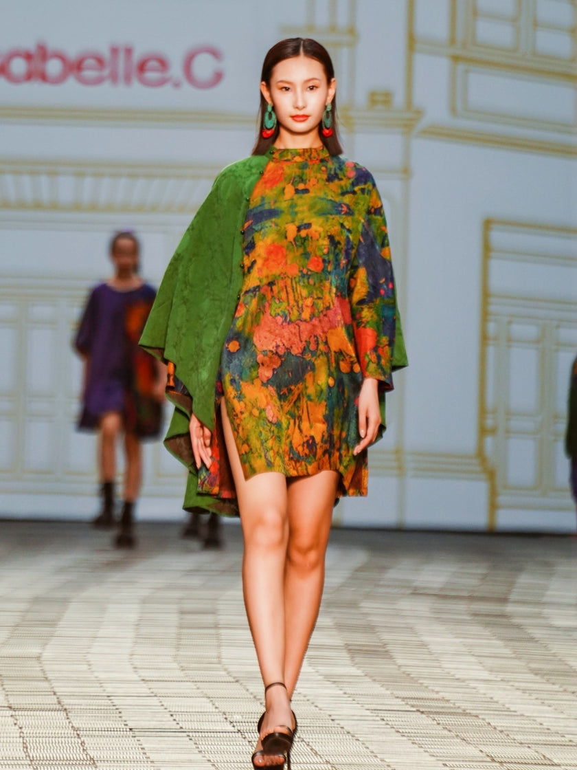 Hualuo Gambiered Canton Silk Patchwork Cape Dress