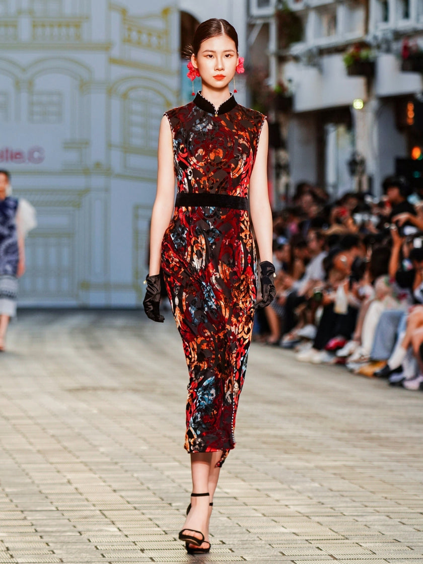 Artisan Tie-Dye Velvet Cheongsam
