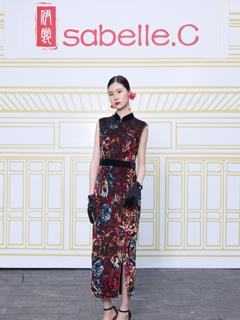 Artisan Tie-Dye Velvet Cheongsam