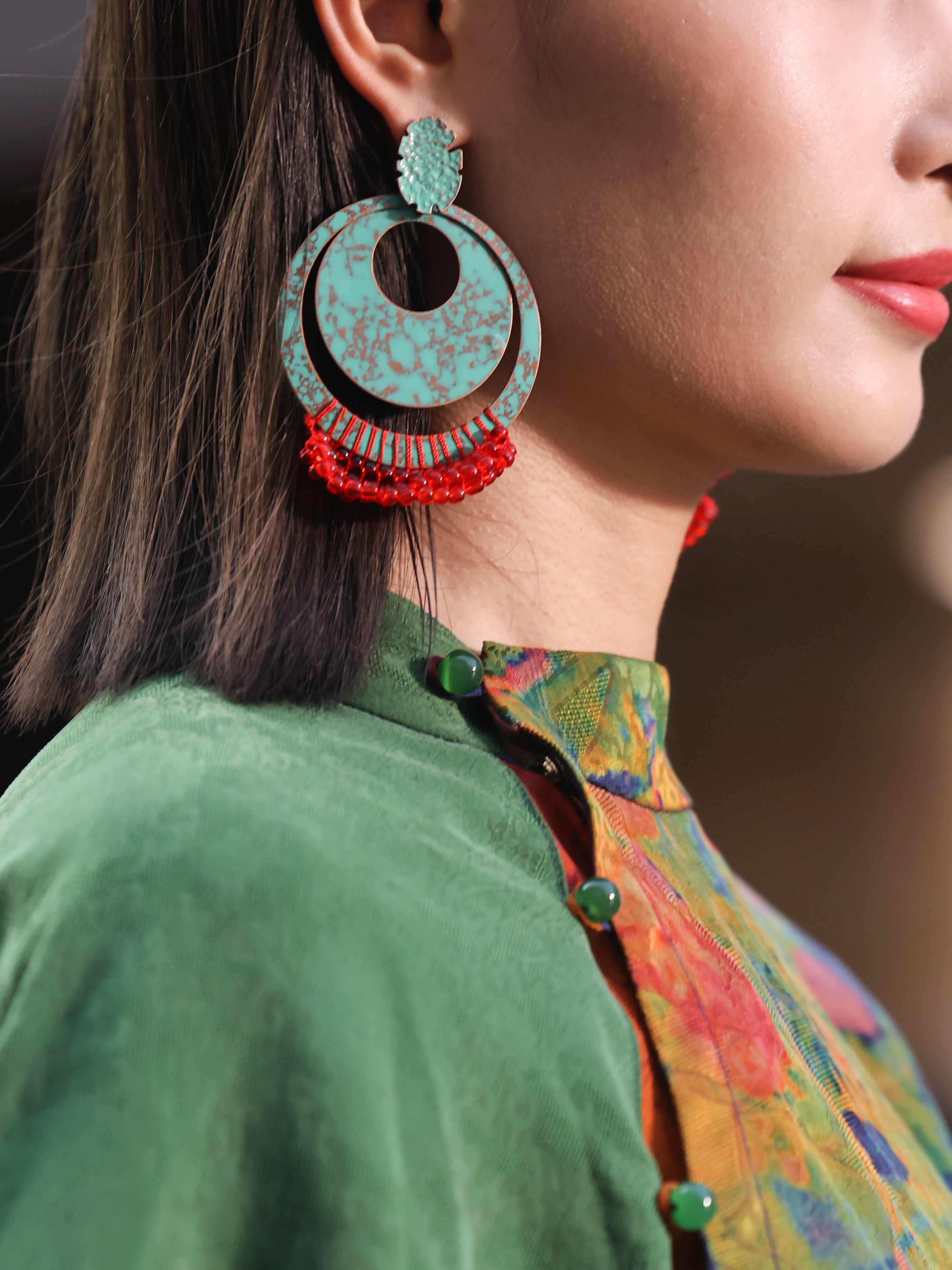 Hualuo Gambiered Canton Silk Patchwork Cape Dress