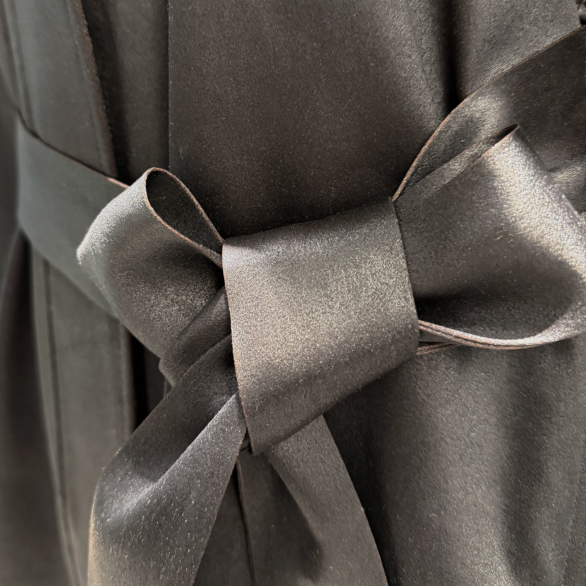 Gambiered Canton Silk Leather Belted Trench Coat