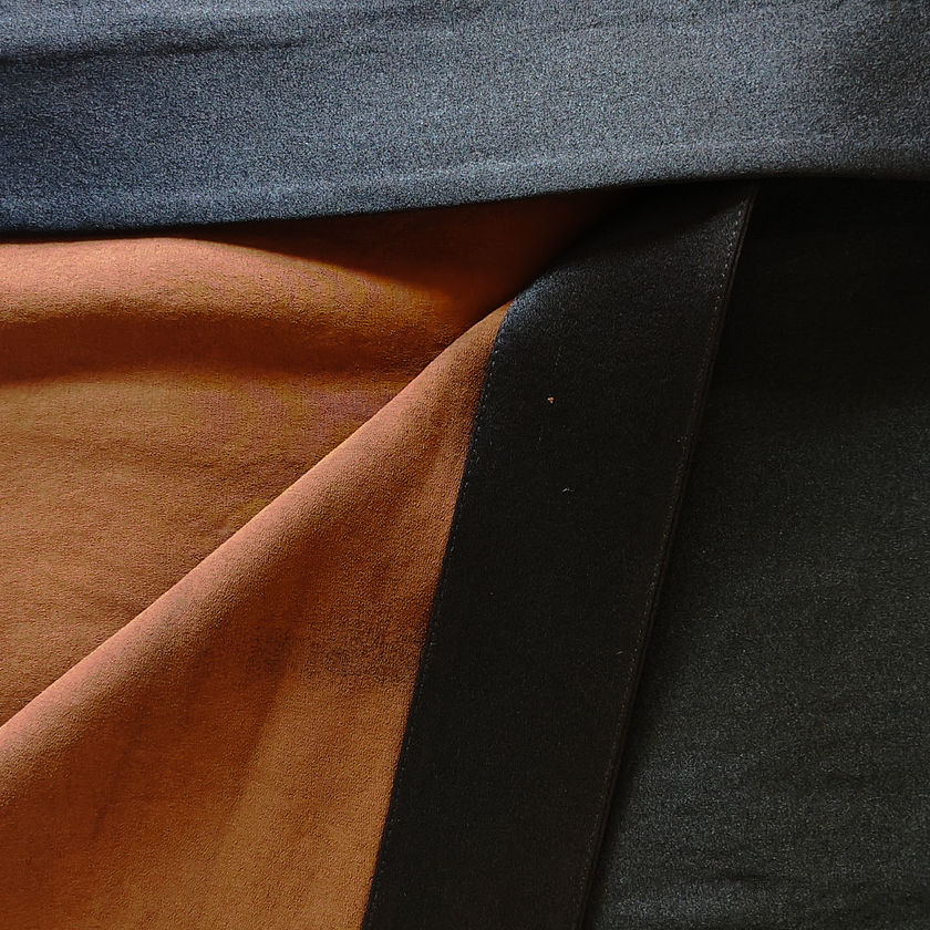 Long Coat in Heavy‑Weight Gambiered Canton Silk - 皮子料重緞香雲紗長外套