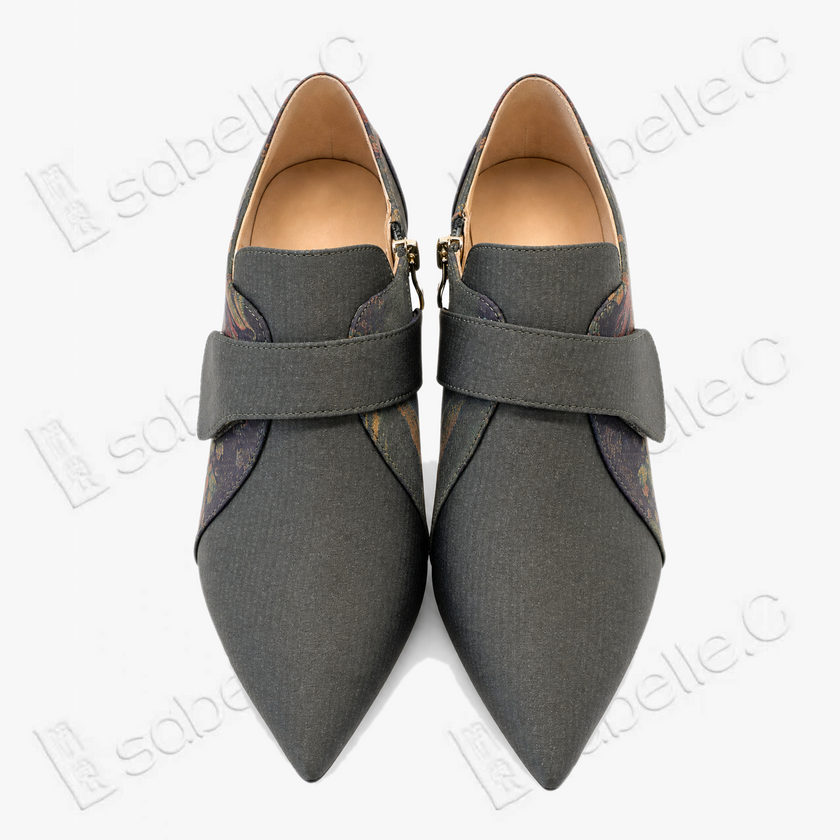 Lambskin & Gambiered Canton Silk Buckle Shooties 香雲紗拼小羊皮尖頭塔扣短踝鞋