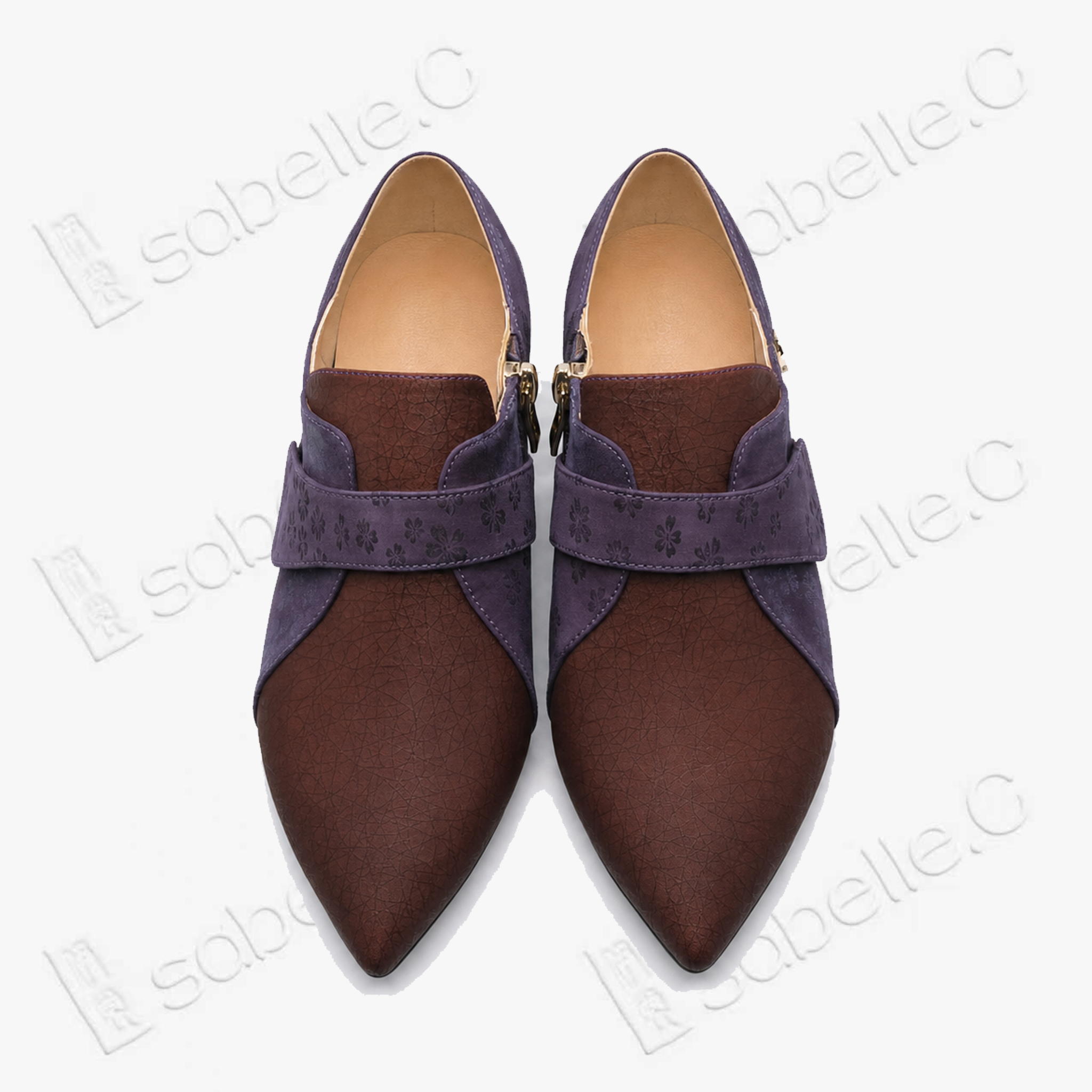 Crackled‑Texture Gambiered Canton Silk Buckle Shooties - 香雲紗短踝鞋
