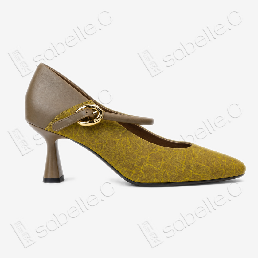 Crackled-Texture Gambiered Canton Silk Buckle Heels - 龜裂紋香雲紗高跟鞋