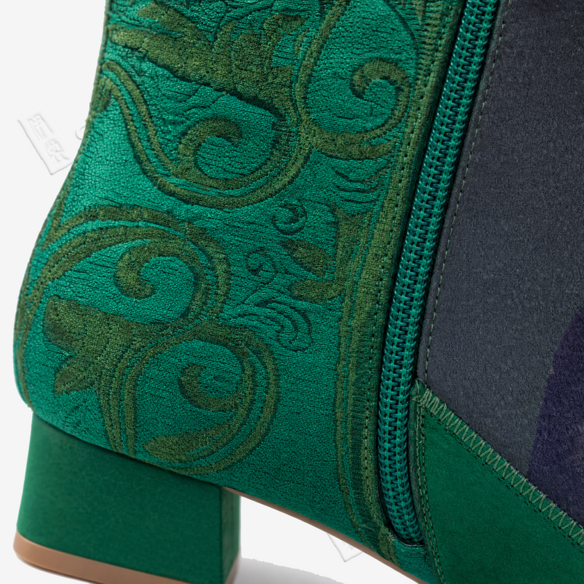 Gambiered Canton Silk Heel Ankle Boots - 香雲紗尖頭短靴