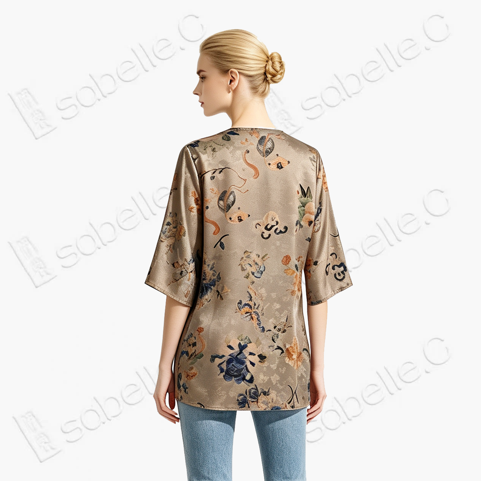 Taupe Floral Butterfly Gambiered Canton Silk Top - 「駝底花蝶」香雲紗上衣