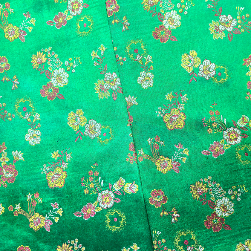 Chinese-style sleeveless front-buttoned Vest