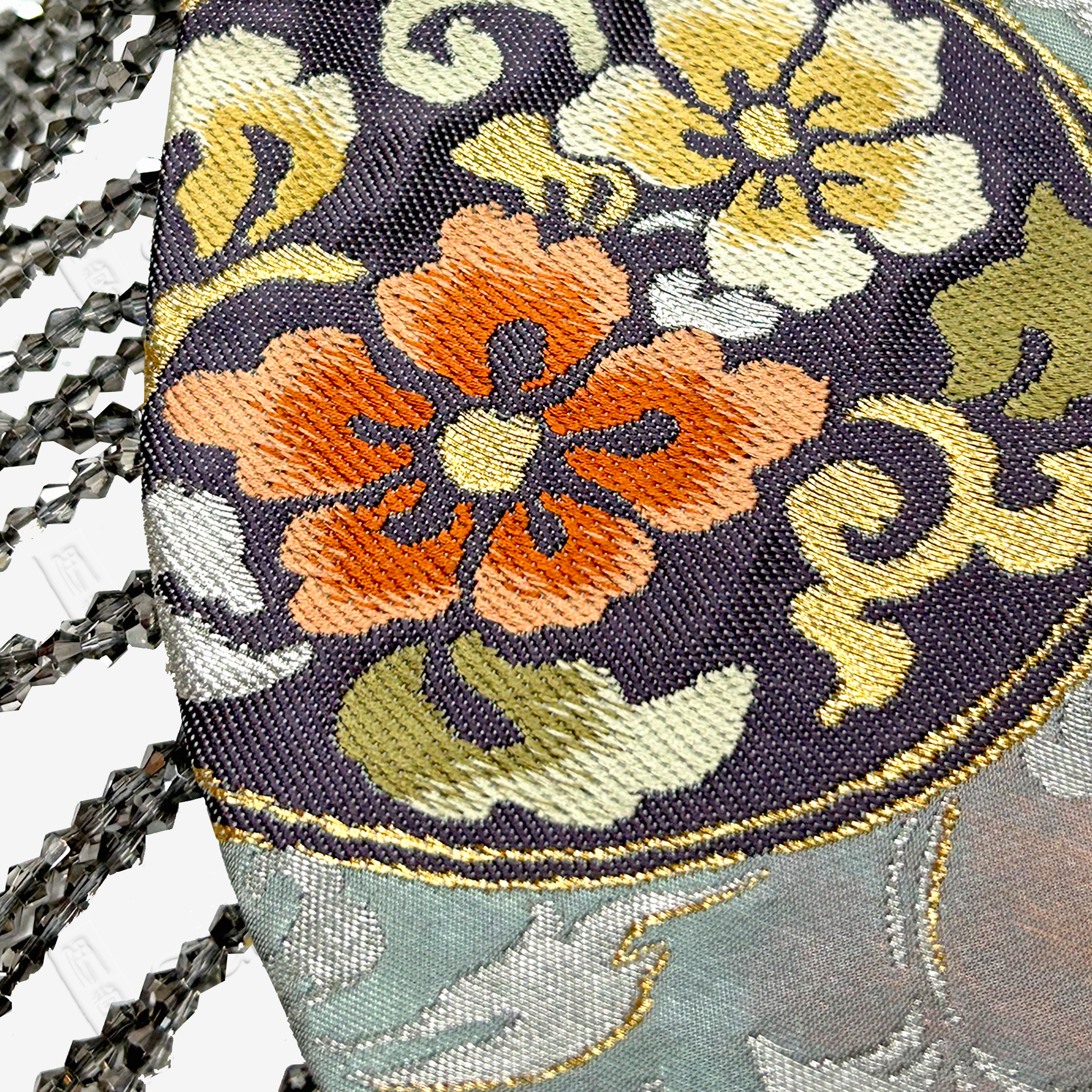 Song Brocade Bead Fringe Yunjian Collar - 團花宋錦雲肩