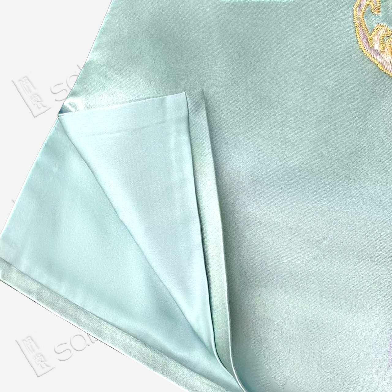 Antique Silk Handmade Embroidered Lotus Frog Button Top - 手工老繡真絲上衣