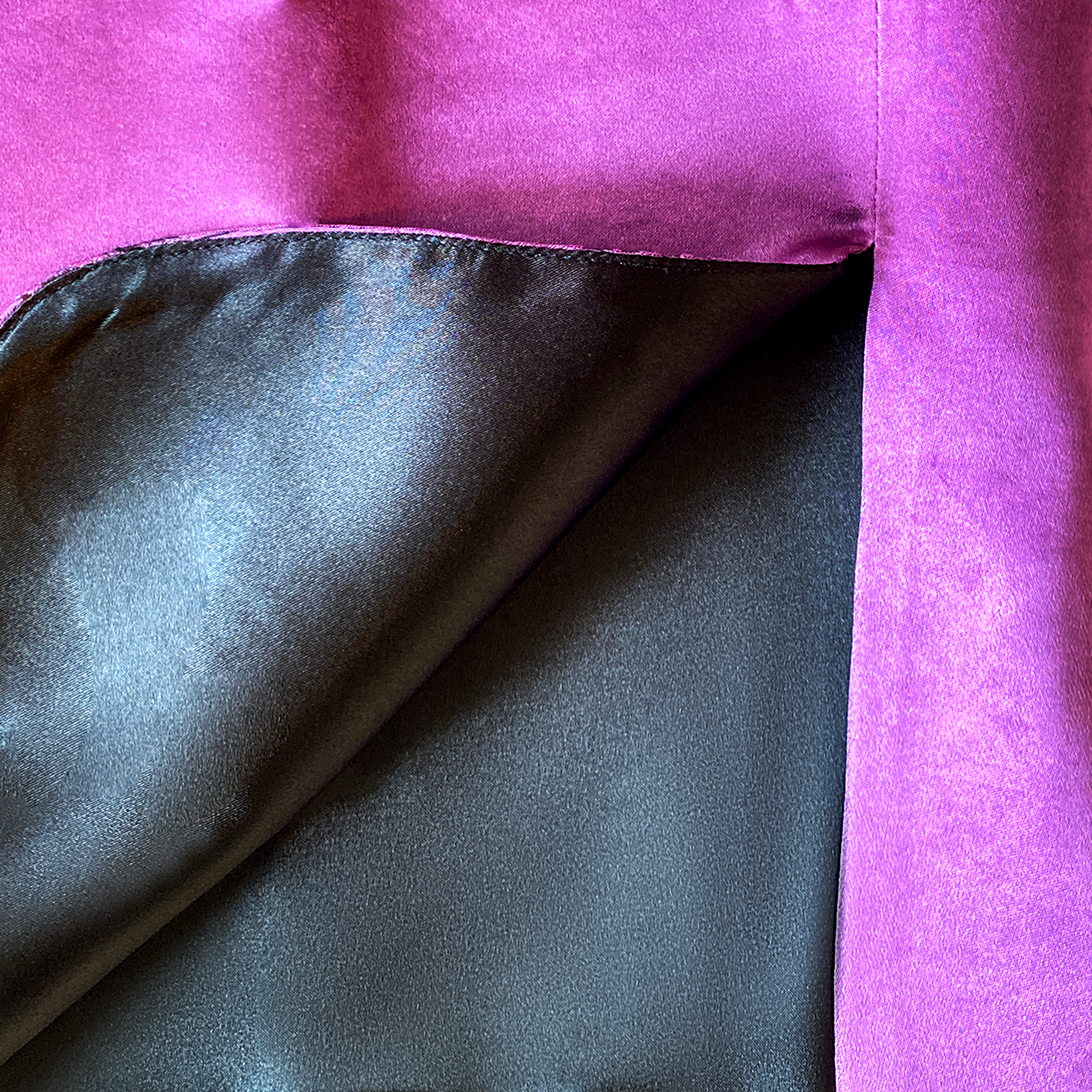 Dragon & Phoenix Peony Antique Silk Waistcoat - 「龍鳳牡丹」古董真絲面料馬甲