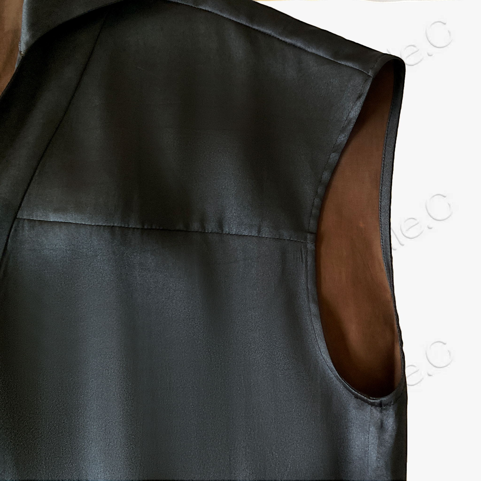 Gambiered Canton Silk Blouse - 香雲紗上衣
