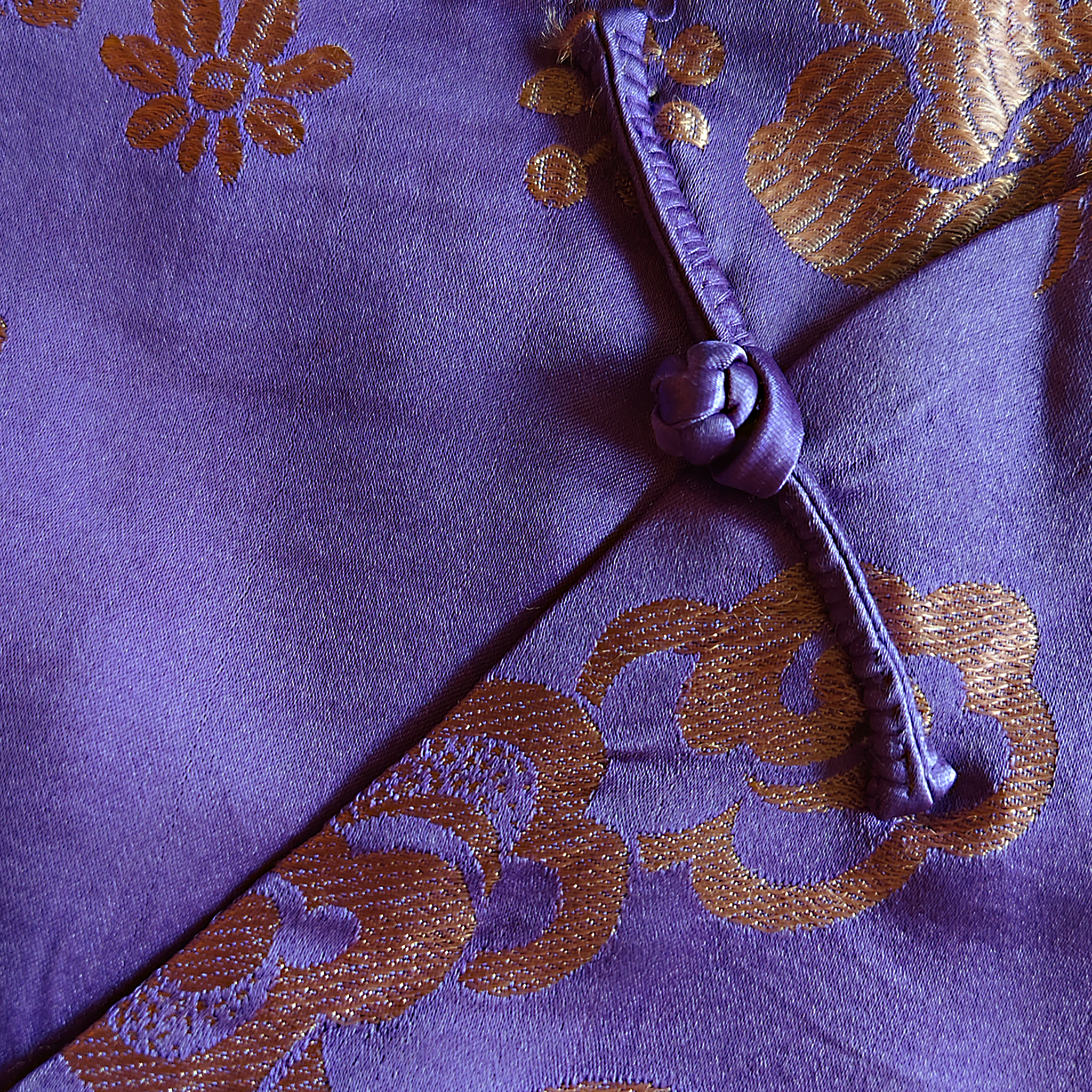 Vintage Silk‑Satin Stand‑Collar Blouse - 真絲老緞立領上衣