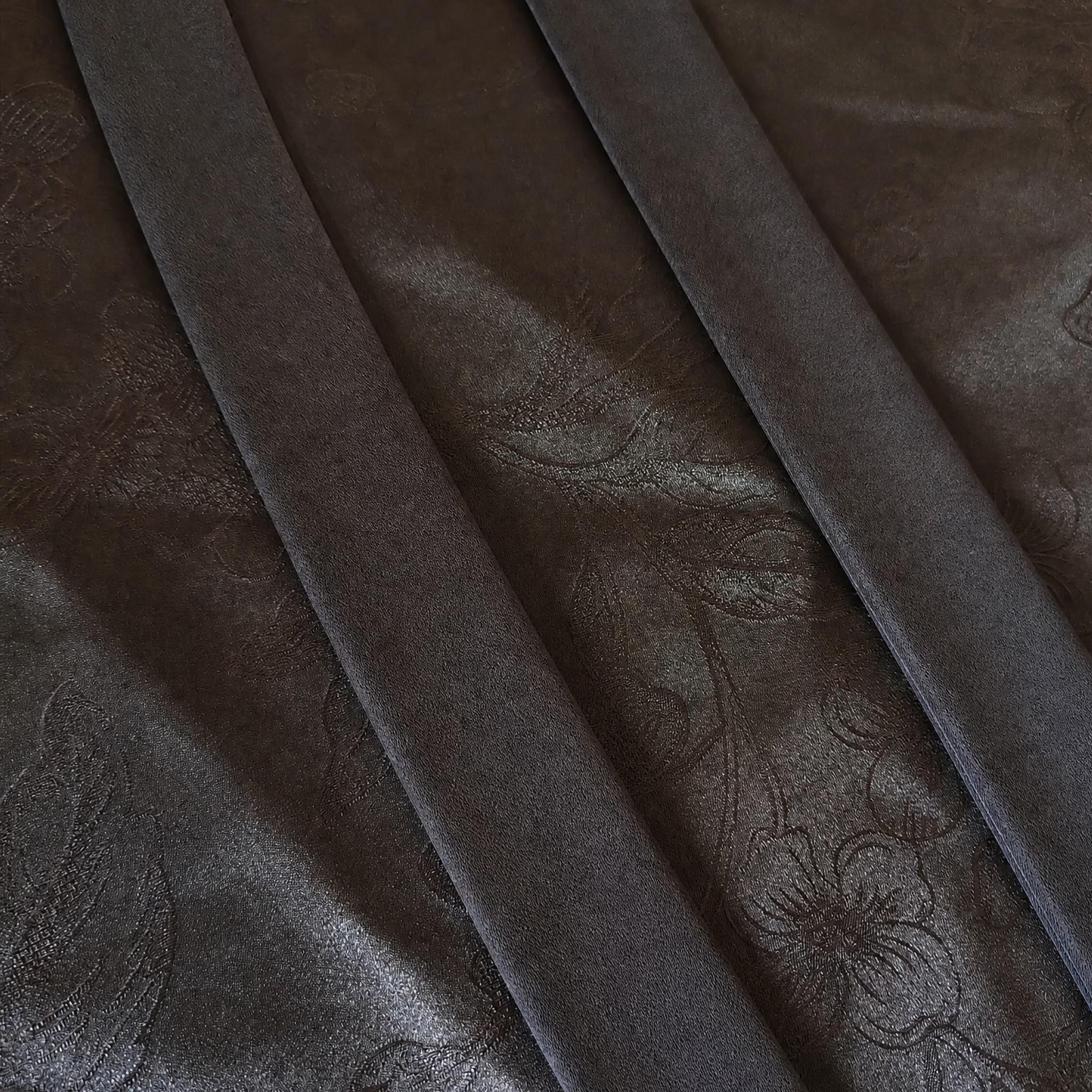 Gambiered Canton Silk Blouse - 「玄緞凝綰」香雲紗綁帶上衣
