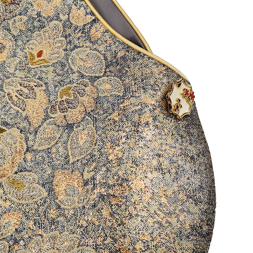 Frost Silver Gilded Floral Kesi Waistcoat - 「霜銀鎏花」緙絲馬甲