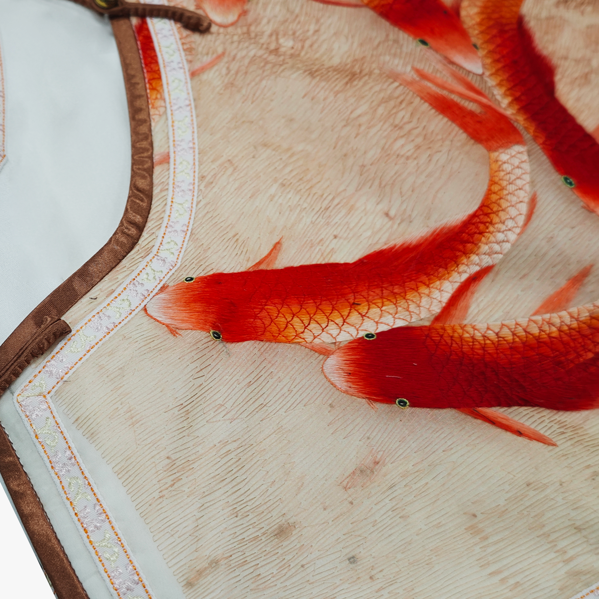 Landscape‑Koi Hand‑Embroidered Waistcoat - 手工刺繡馬甲