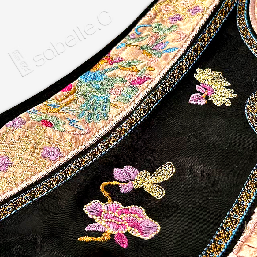 Embroidered Top with Ruyi Pattern