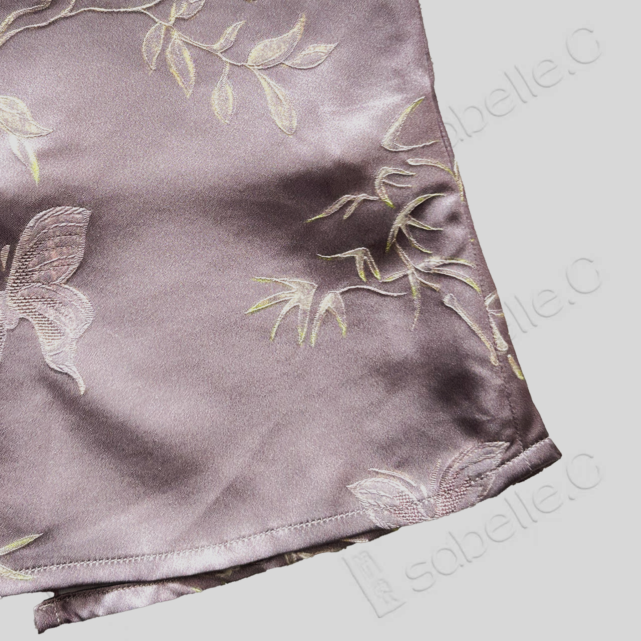 Vintage Silk‑Satin Bamboo‑Butterfly Sleeveless Top - 真絲老緞竹蝶無袖上衣