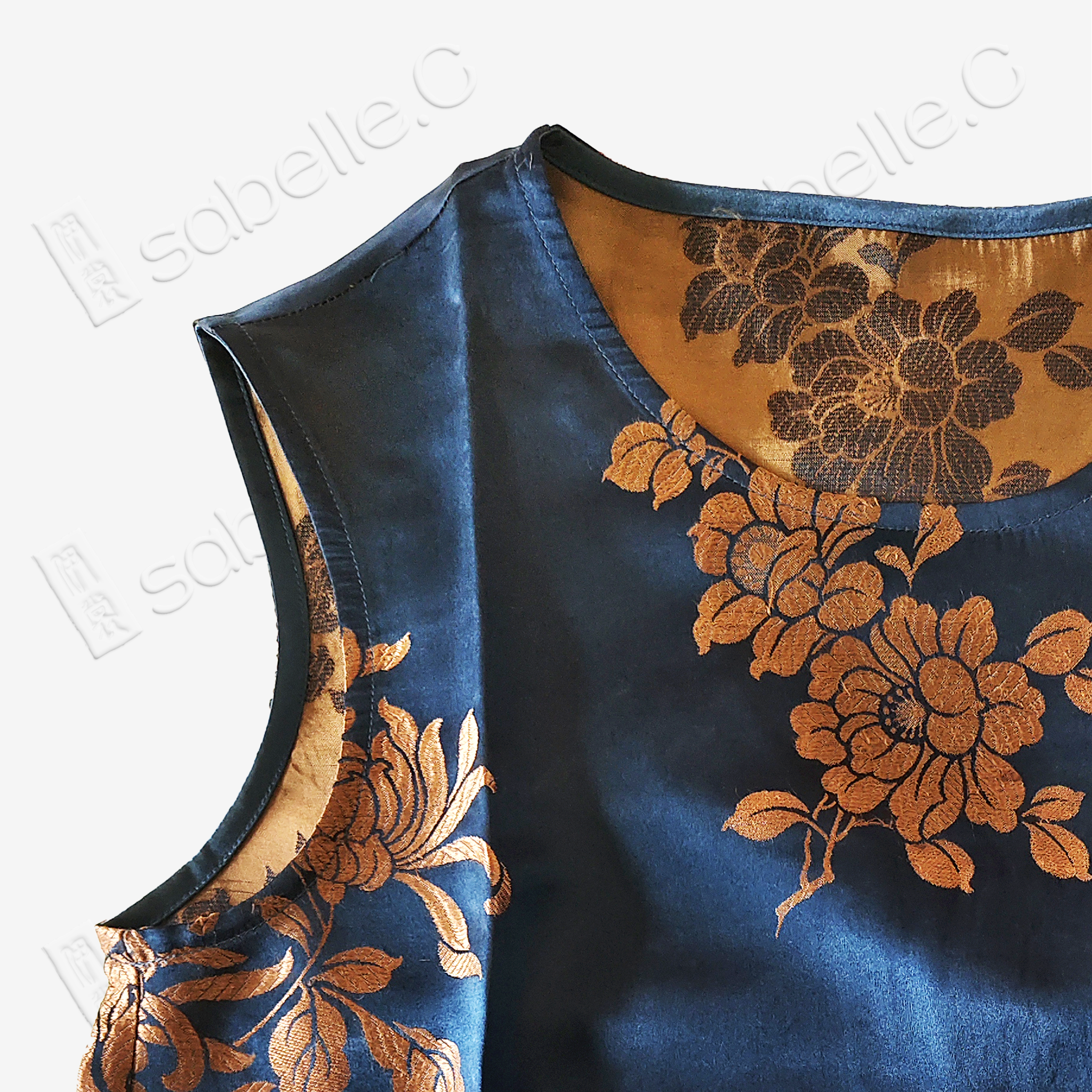 Navy Peony Round Neck Vintage Silk Satin Vest - 古董真絲老緞無袖背心