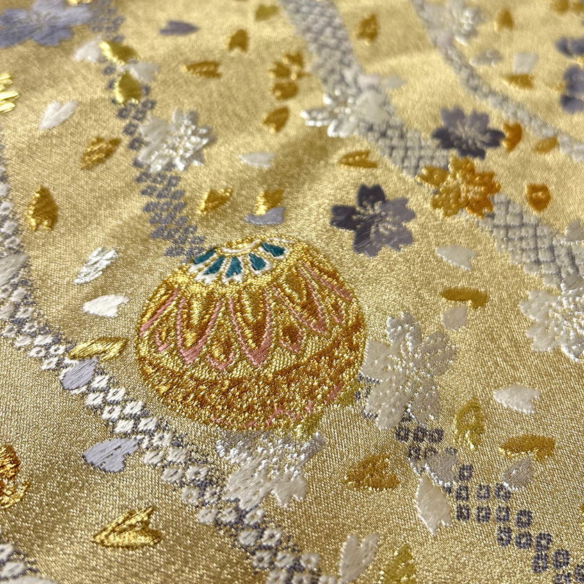Gilded Striped Floral Tang Brocade Waistcoat - 鎏金條綺唐錦馬甲
