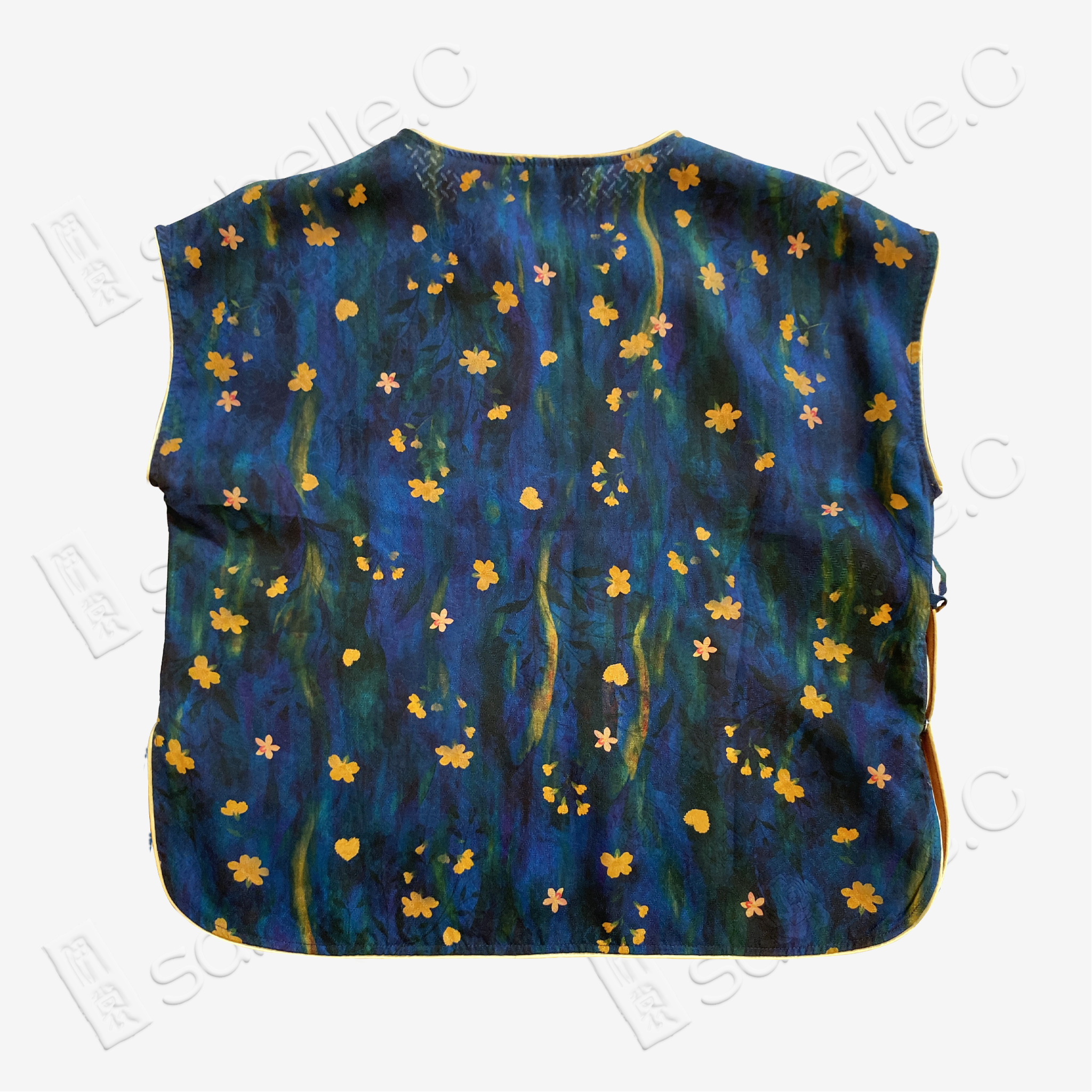 Ink Blue Oil Painting Floral Red Cloud Silk Blouse - 墨藍油彩碎花紅雲紗上衣