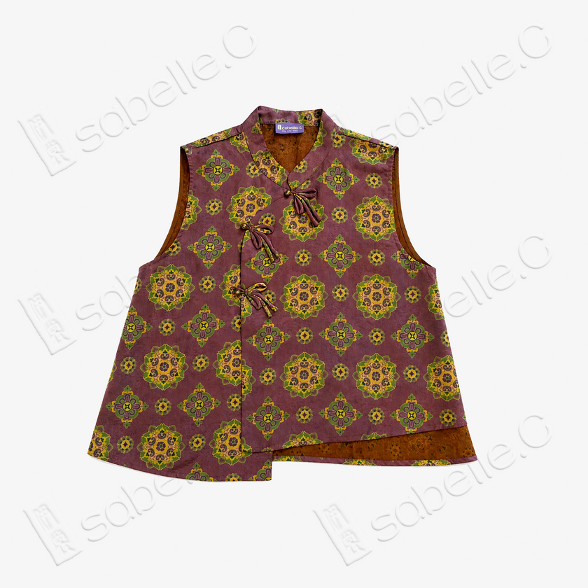 Sandalwood Purple Floral Medallion Gambiered Canton Silk Waistcoat - 「檀紫團花」紅雲紗馬甲