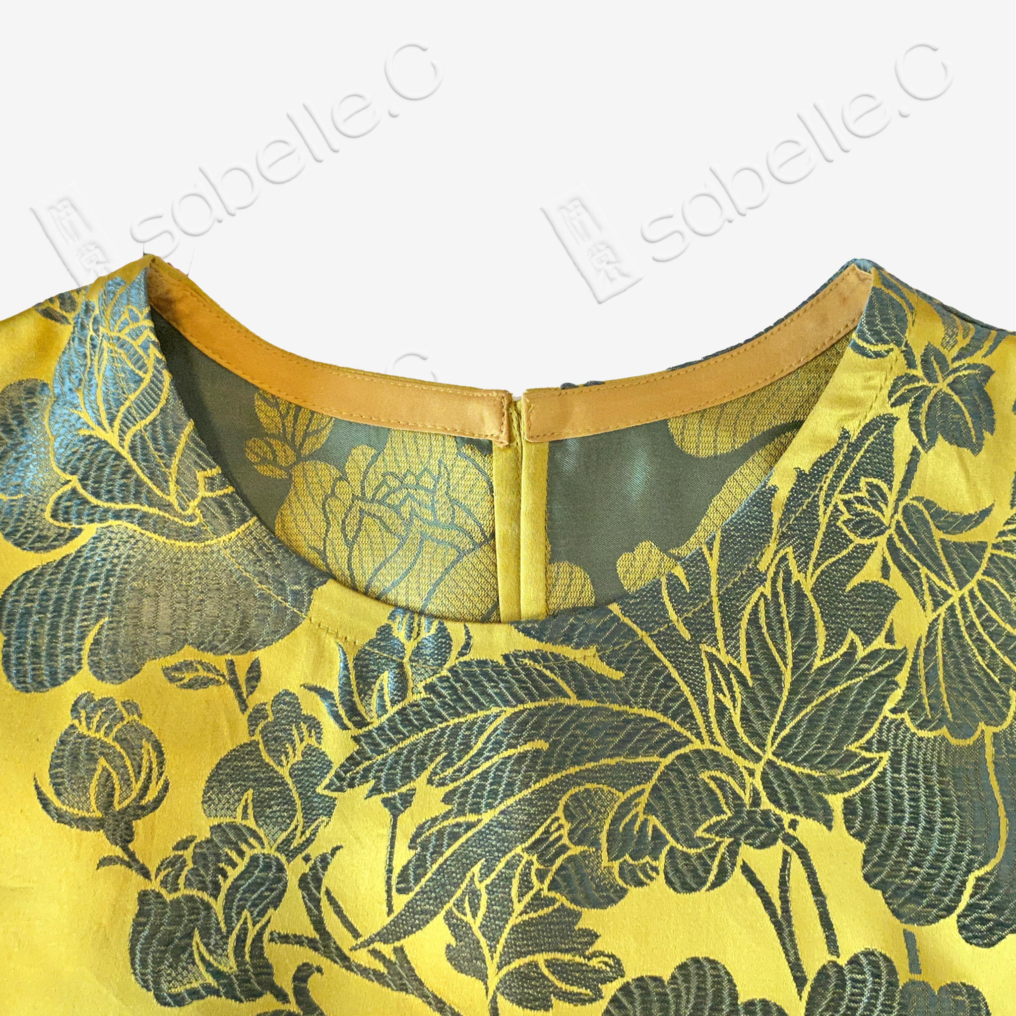 Vintage Silk Vest - 「金庭艷芍」古董真絲斜裁馬甲